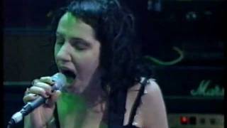 PJ Harvey - The Wind (live on Later &#39;98)