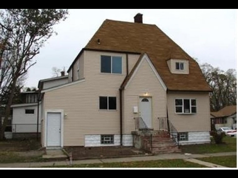 15543 Ashland Avenue, Harvey, IL home video tour
