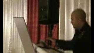 Grup Agri - Ayrilamam Ben O Gul Yuzlu Yardan (Ercan)Sinterklas(Deniz) Resimi