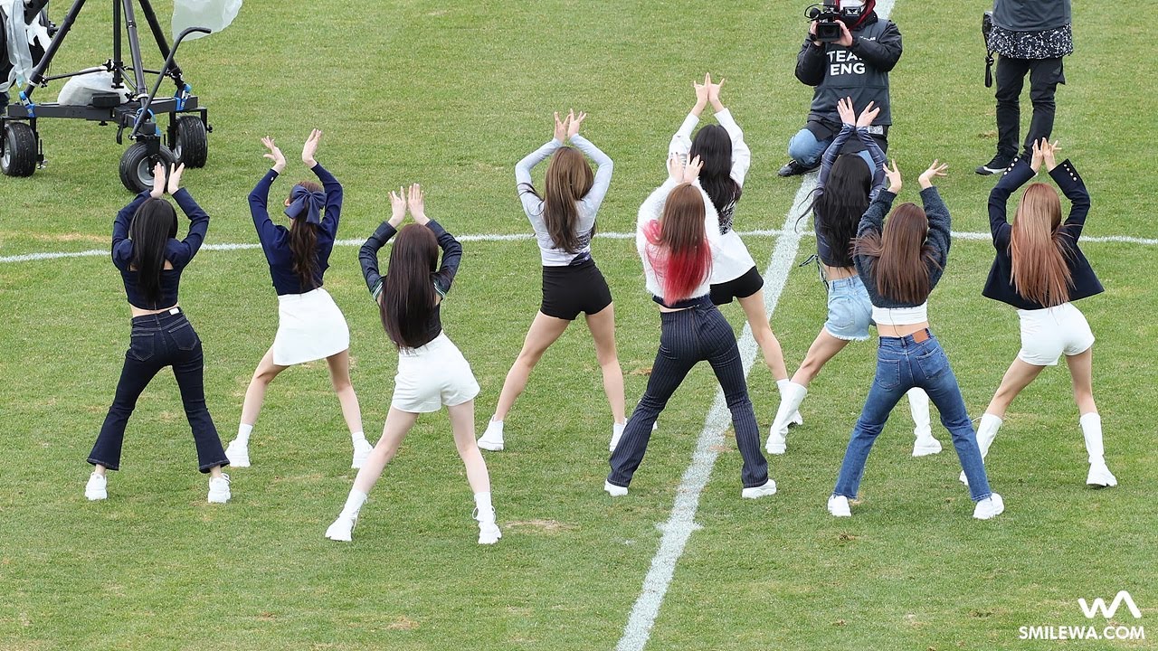 [뒤태직캠] 우주소녀 (WJSN) '부탁해' @ 서울 이랜드 FC | 220319 | 4K60P by -wA-