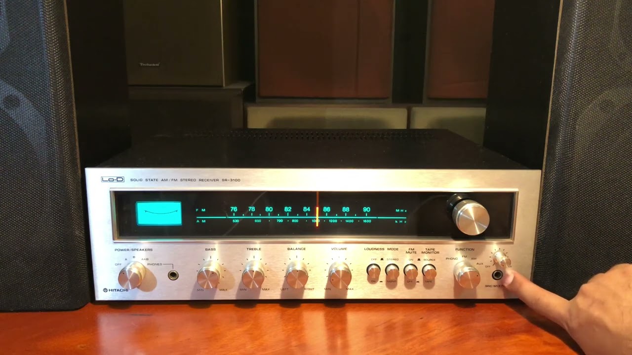 Hitachi Lo-D MODEL № SR-3100 / 1975s 