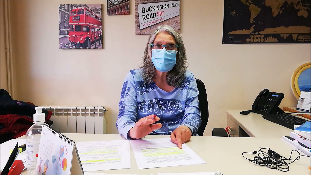 Esther Decimavilla: "Entre 2008 y 2020 se han cerrado en España unas 23.000 oficinas"