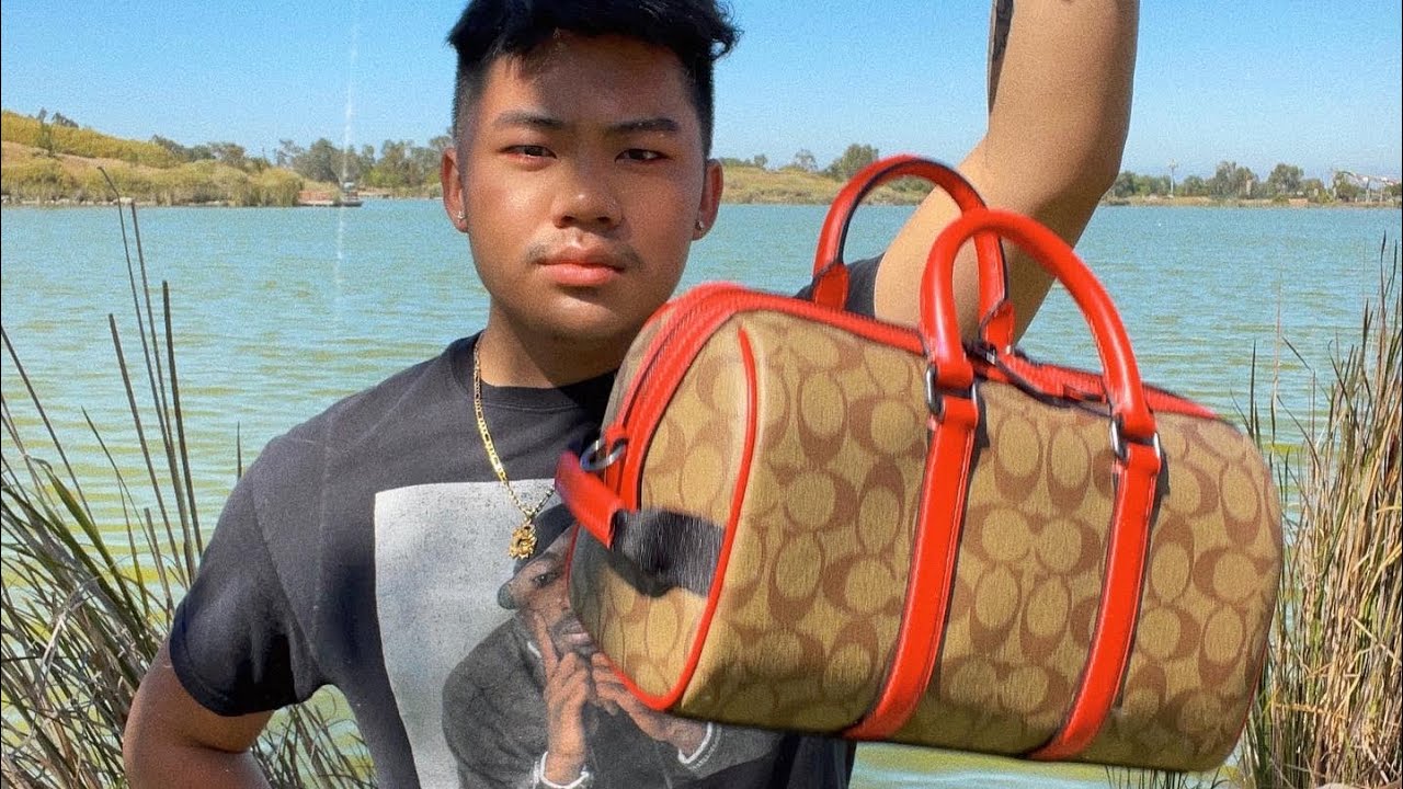 COACH - Venturer 27 BAG REVIEW (miami 