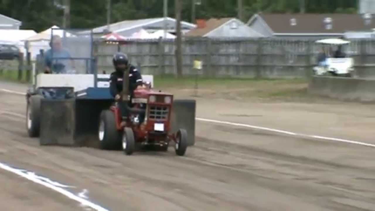Palmyra Tractor Pull 2014 YouTube
