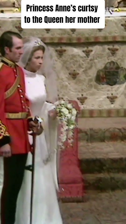 Princess Anne’s curtsy to the Queen her mother - YouTube