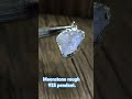 Moonstone rough pendant. 藍光月亮石吊墜。