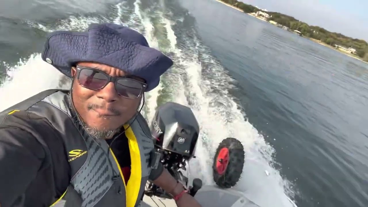 15 ft Inflatable Boat w/15HP Mercury