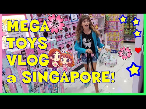 VLOG A SINGAPORE!! NEGOZIO DI GIOCATTOLI IMMENSO *super EPICO*