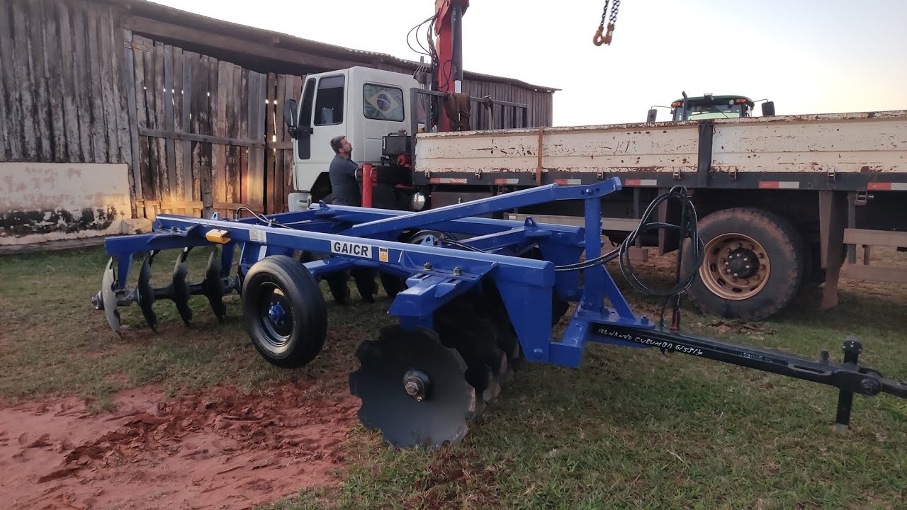 ep. 03 Chegou a nova grade aradora Tatu 20x28