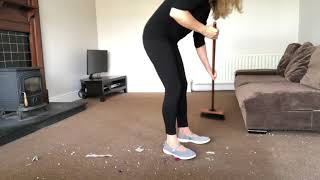 ASMR Sweeping carpet. A 1000 subscribers thank you!!!! screenshot 4