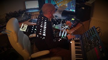 Live Session XXVII - Hardware Jams 180bpm no drums challenge