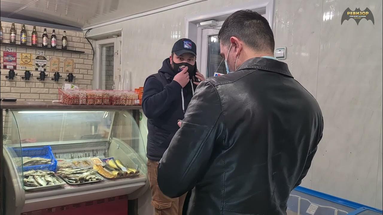 Литературные мемы ревизор. Иван кузьмич шпекин, почтмейстер. Хлестаков малый театр. Репортаж ревизор. Хлестаков в «ревизоре» николая гоголя спектакль.