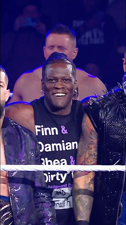 What’re you doing there R-Truth? 😂