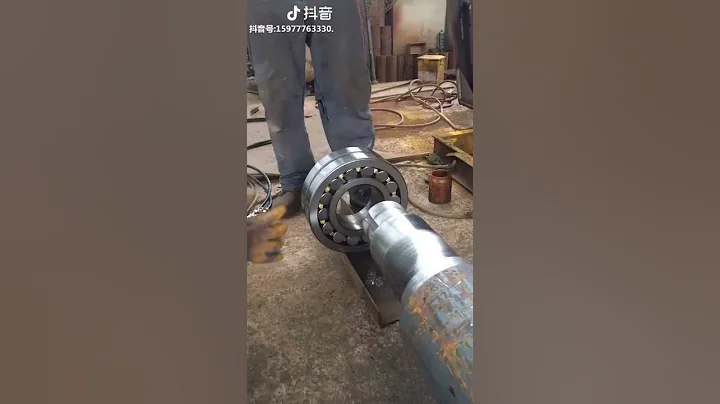 Install SKF spherical roller bearings