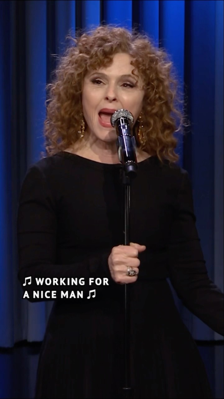 #BernadettePeters gives an impromptu performance of “Broadway Baby”! #FallonTonight