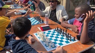 Positional chess FM Tani v.s 8 y/o chess prodigy. Chess in the park.