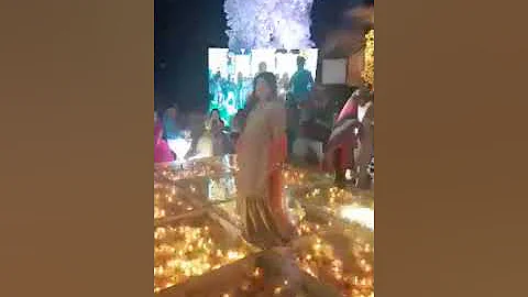 Wahab Riaz Dancing with his wife on the wedding of Rumman Raees