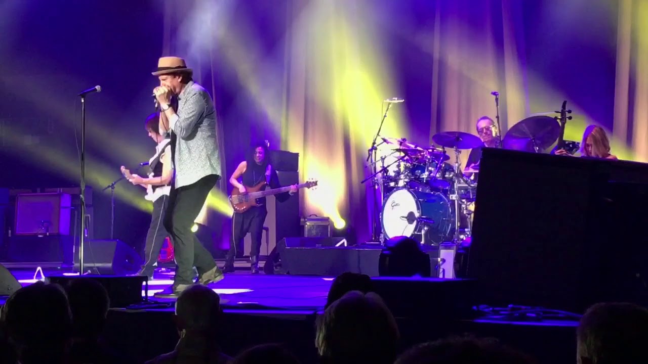 Jeff Beck LIVE “Goin’ Down” w/ Jimmy Hall / Nashville - Encore