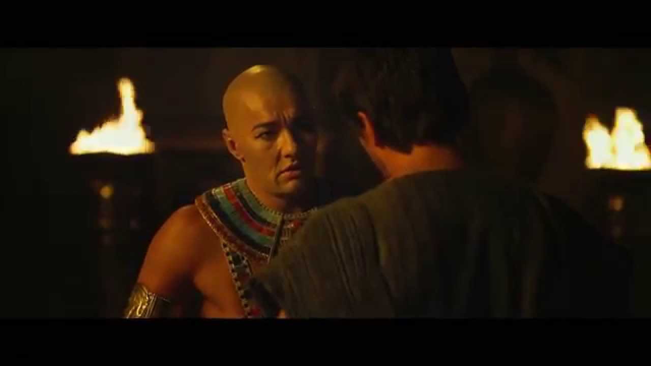 Аарон пол исход цари и боги. Фильм моисей 2017. Исход богов трейлер. Моисей фильм 2014. Дворец бога из фильма.