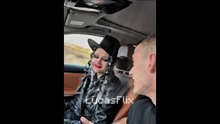 Bengü Ile Tanıştırma Şakası...