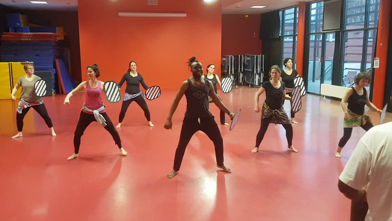 Danse Topoke avec des bouclier, stage dimanche 27 janvier 19à Malakoff ...