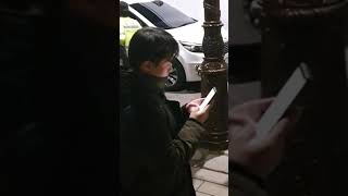 청와대180차,살인마 경찰청 125차 1인시위 진격위해 5시40분경 현관문 열고나와서 엘리베이터 로비 도착하자 조직스토킹 살인범죄 지령받은 미친여자 10층에서 대기하다가 내가 있는 청와대180차,살인마 경찰청 125차 1인시위 진격위해 5시40분경 현관문 열고나와서 엘리베이터 로비 도착하자 조직스토킹 살인범죄 지령받은 미친여자 10층에서 대기하다가 내가 있는