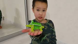 Stegosaurus Facts For Kids Английский С Тимерханом Буквa A Трансботы Динозавры Из Lingvo Zoo