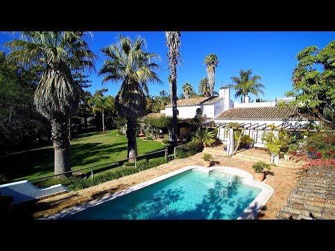 Delightful Farmhouse With Annex &amp; Studio for sale in Mexilhoeira Grande, Algarve