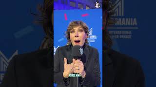 Dans la série RECALÉ de #netflix, Mathilde Seigner est la maman tarée !