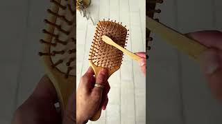 How to ✨clean✨ your Bamboo Hairbrush! #zerowaste #zerowasteproduct #zerowasteswaps #ecofriendly #