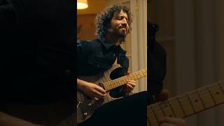 Forcing a song out of it’s original mode - Simplu - O secunda - guitar remake. Subscribe for more :)