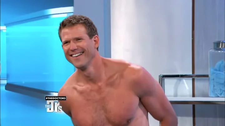 7 Times Dr. Travis Made Us Smile