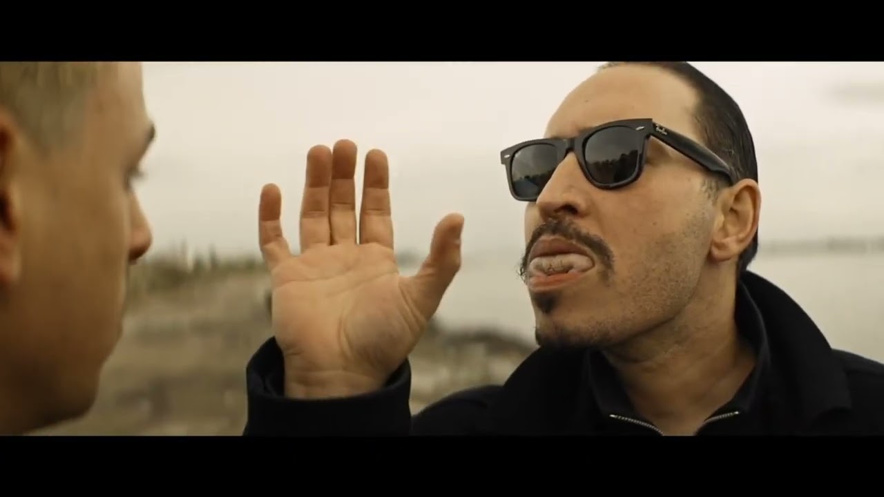 نحبك تتبعو  وين يقعد ، اش  يشرب وقتاش يرقد نحبك تولي كيف خيالو