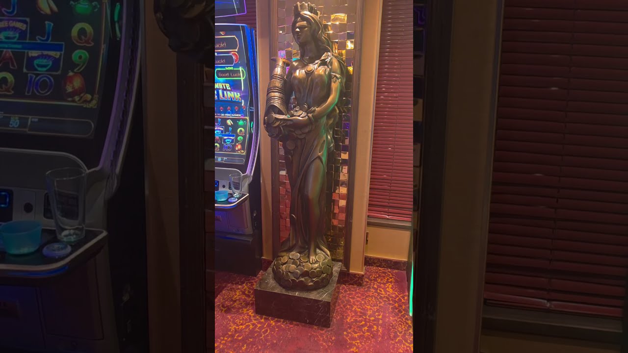 Duck in the Casino