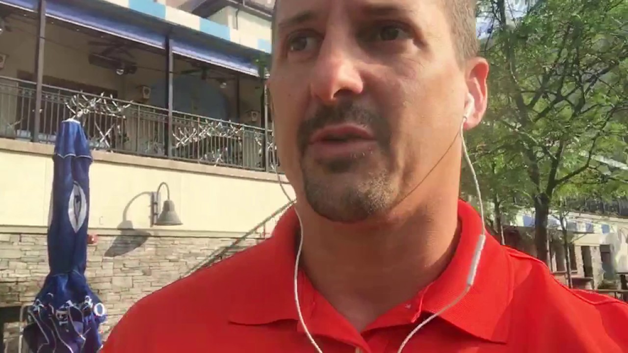 Restaurant Offers Vs Discounts