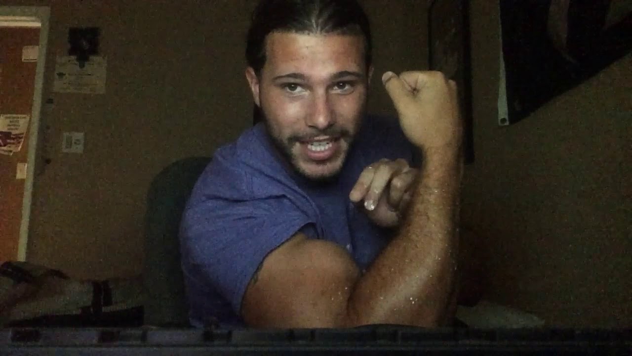 22 Inch Biceps