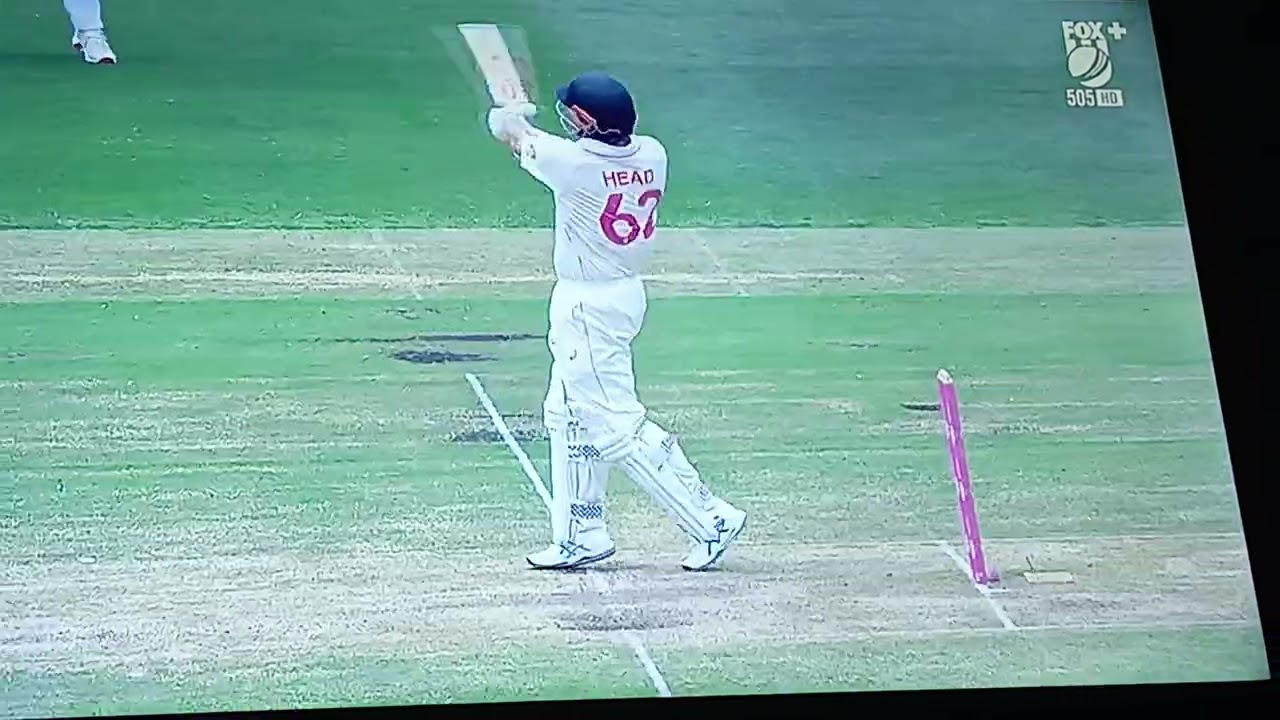 Aus vs eng ashes series Head smashing innings