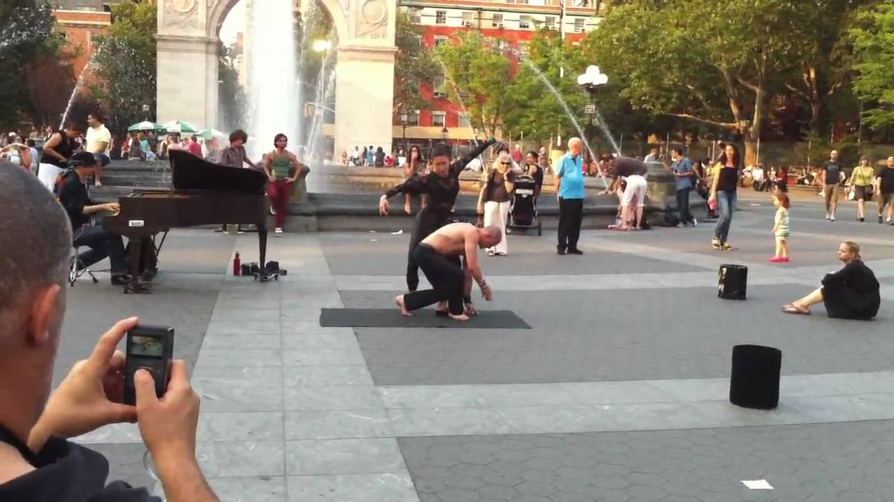 Russian Street performance