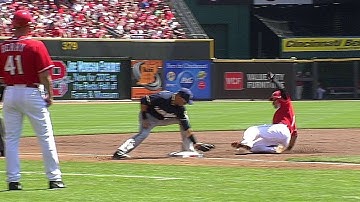 MIL@CIN: Choo nabs third, Votto advances on error
