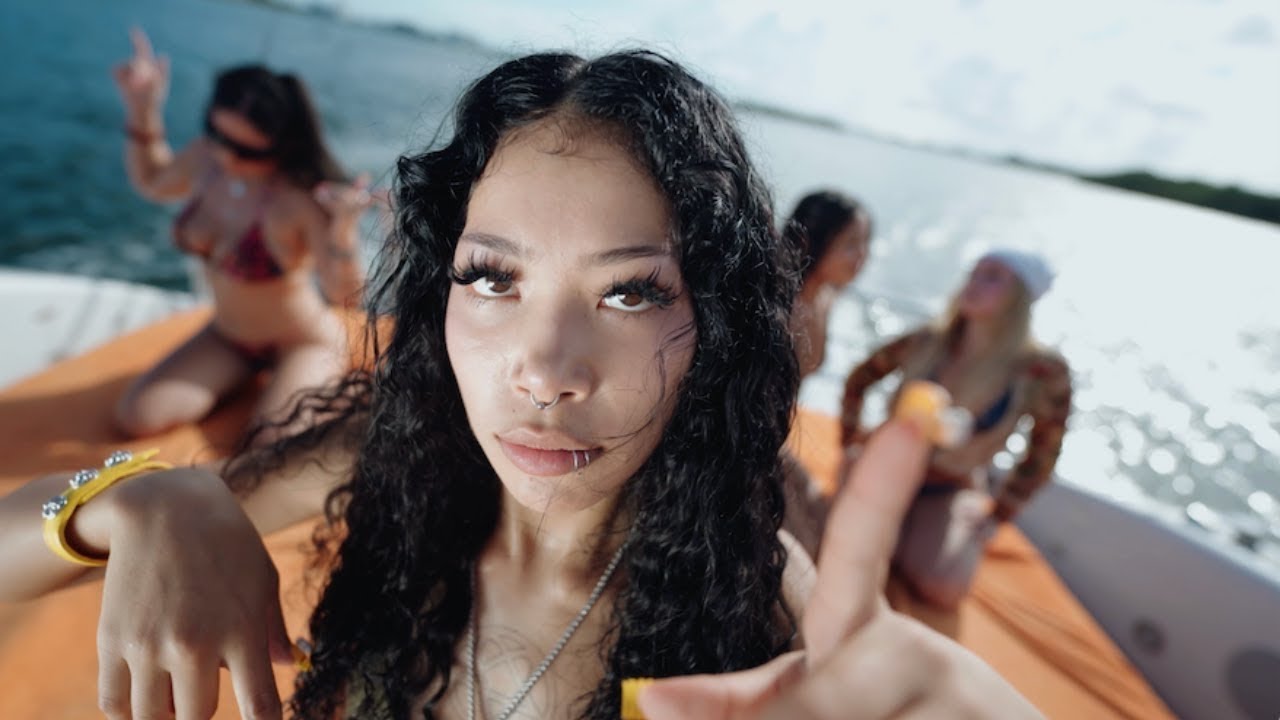 Molly Santana Want Music