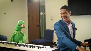 Kermit Jams With An Old College Buddy