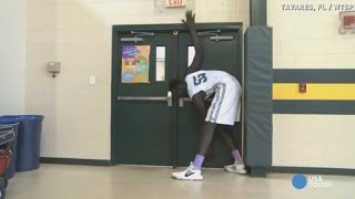A 16 Ans Elhadji Tacko Fall Mesure 2M26