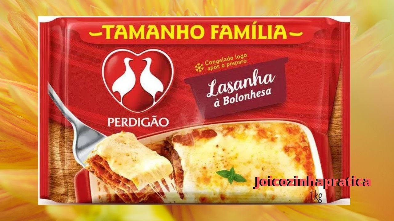 Lasanha a bolonhesa Perdigão. ( Provando comida)