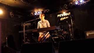 Video thumbnail of "日食なつこ - シーラカンス @Flying Son 12/11/2011"