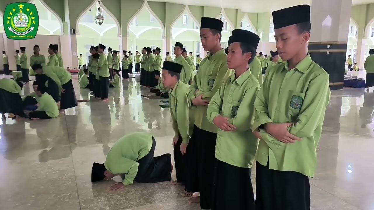 Kegiatan Sholat Tahajud & Dhuha | Santri PPMTQNI Kedawon