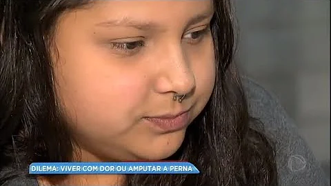 Como se escreve amputou a perna?