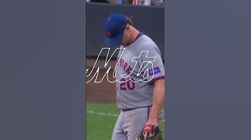 Pete Alonso makes the diving catch!