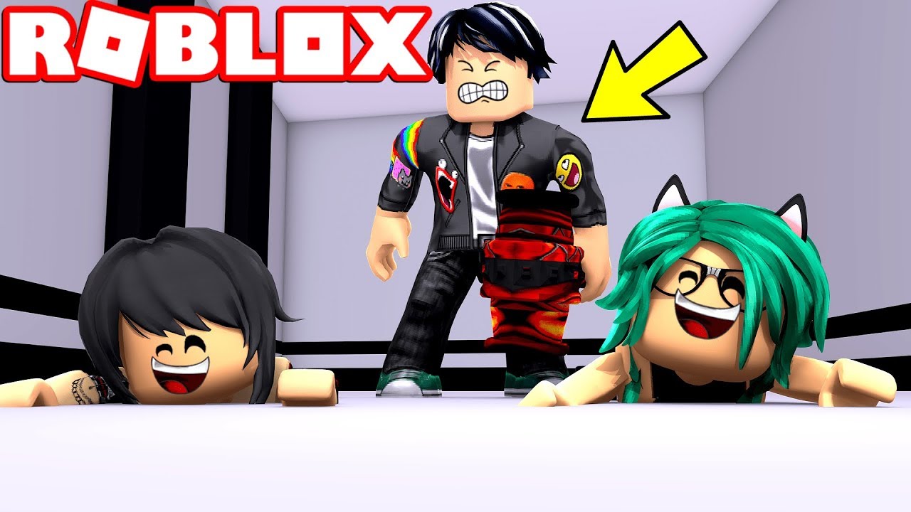 Chicas Al Poder Hackeamos Y Escapamos De La Pe0r Bestia En - escondete de la bestia campera roblox flee the facility youtube