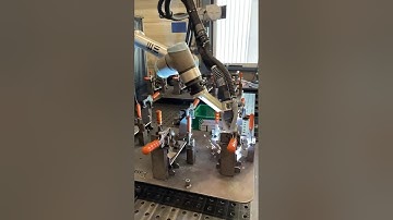 One of the cobots at Disselhorst Metaal working on the welding process 🔥