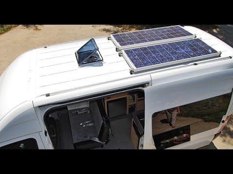 Video: Supertramped Co ümberehitusauto On Väike Kodu, Osaliselt Surfikabiin